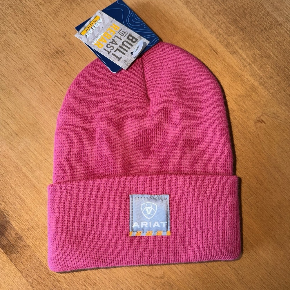NEW Ariat Rebar Women's Beanie Hat 3M Thinsulate Stretch Elite, Crab Apple